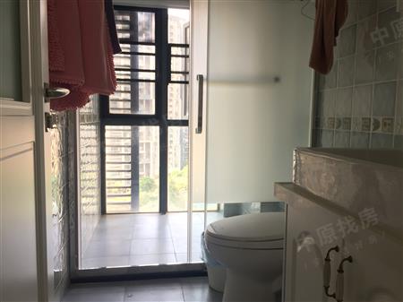 潜龙曼海宁花园（南区）-卫生间