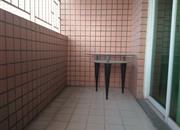 新安湖花园（二期）-阳台