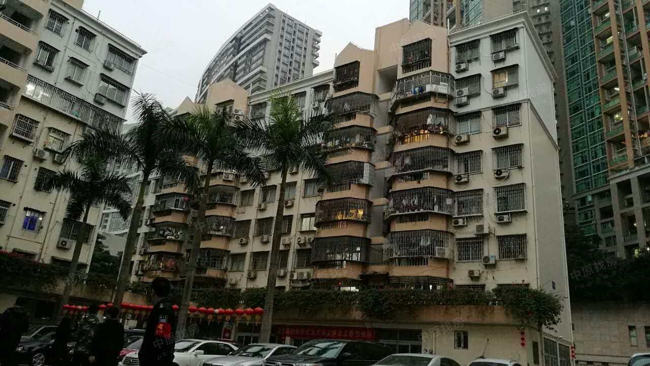 宝龙苑精装三房,满五年红本, 拆迁物业