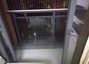 嘉葆润金座一期-阳台