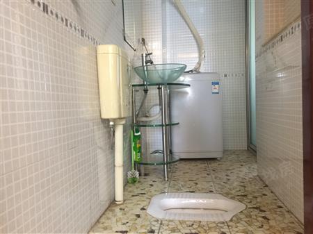 英郡年华花园（二期）-卫生间