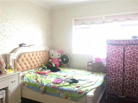 金泓凯旋城-卧室