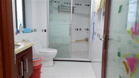 金泓凯旋城-卫生间