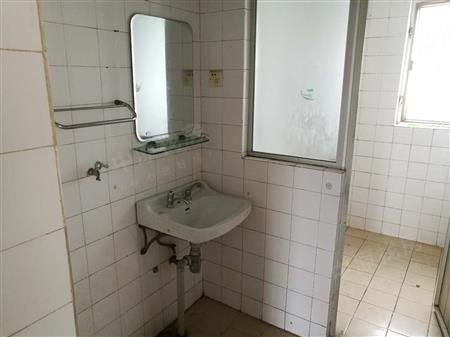 莲花一村-卫生间