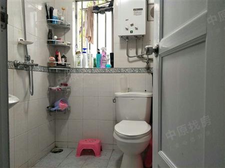心怡花园-卫生间