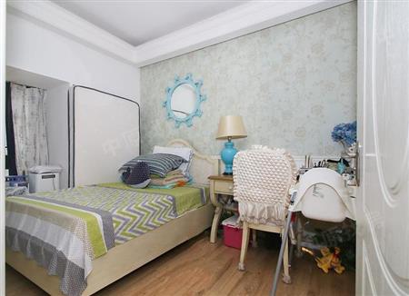 中熙香缤山-卧室