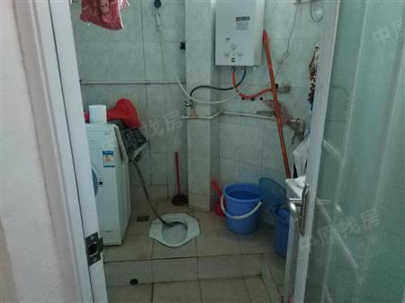 布心花园三区-卫生间