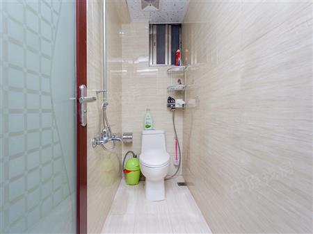 洪湖花园-卫生间