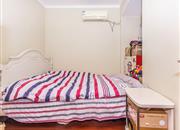 万科麓城一期（金域中央花园一期）-次卧