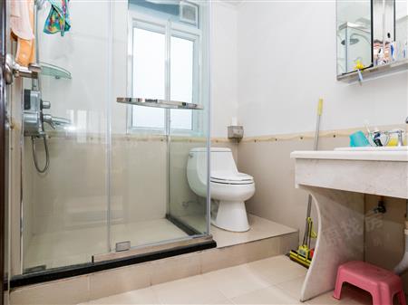 发展兴苑-卫生间