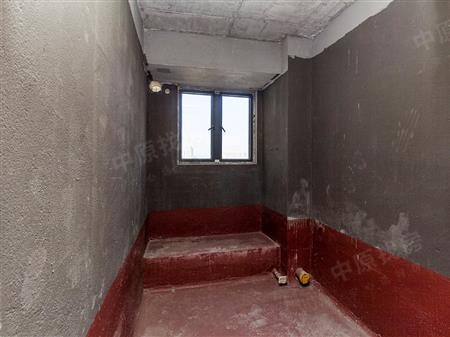 金地龙城中央-卫生间