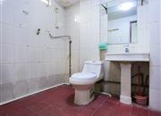 宝兴花园-卫生间