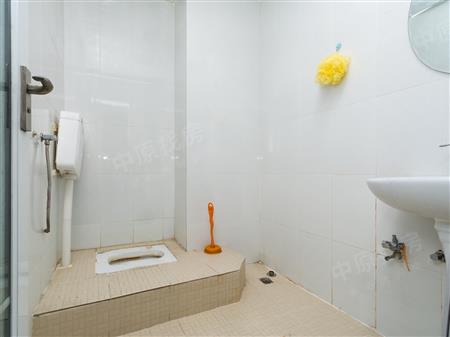 合正汇一城-卫生间