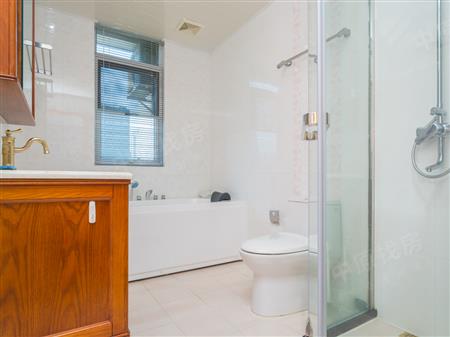 发展兴苑-卫生间