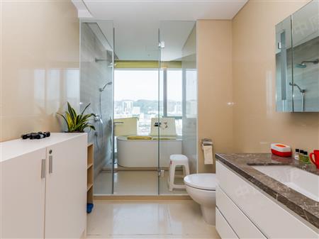 深业上城-卫生间