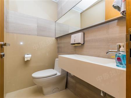 深业上城-卫生间