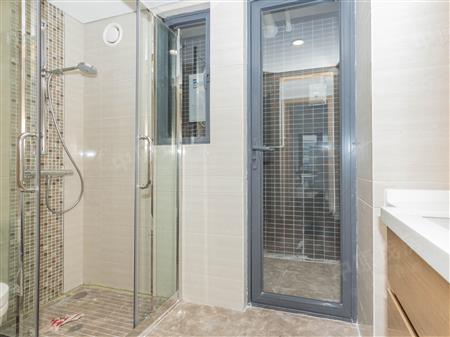 绿景虹湾（虹湾花园）-卫生间