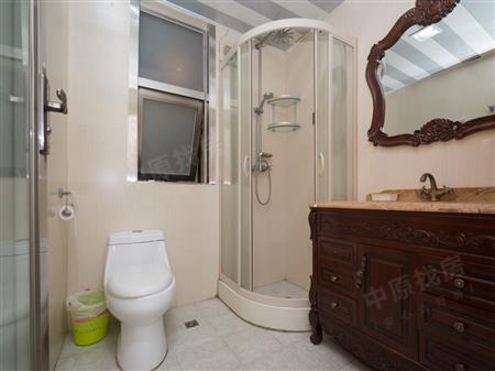 星河国际-卫生间