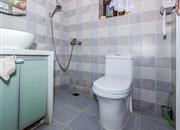 英郡年华花园（一期）-卫生间