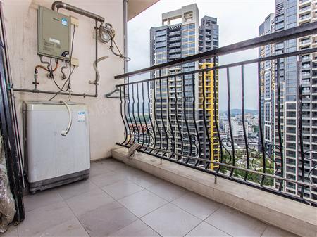 英郡年华花园（一期）-阳台