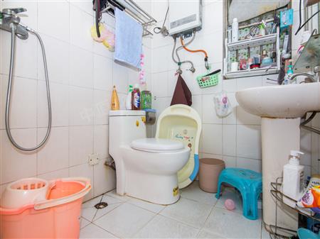 龙威花园（我爱我家）-卫生间