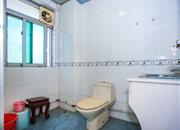 文汇农贸市场综合楼-卫生间