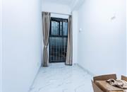 金地龙城中央-次卧