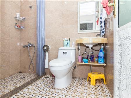 漾日湾畔-卫生间