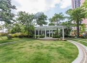 麟恒中心广场-环境绿化