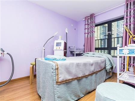 远洋新干线(晶钻广场)-次卧