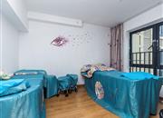 远洋新干线(晶钻广场)-次卧