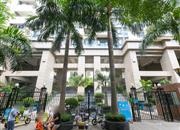 阳光花地苑-大门