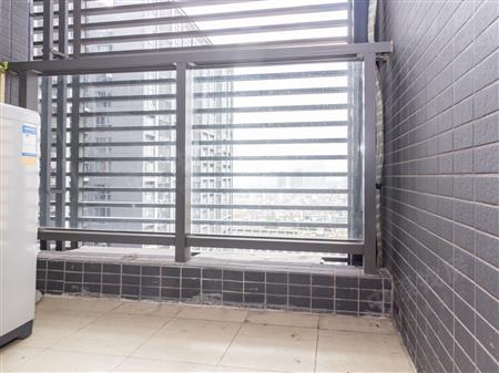 南园枫叶广场-阳台