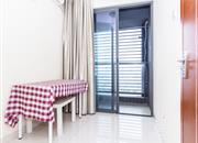 南园枫叶广场-次卧