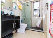 阳光花园-卫生间