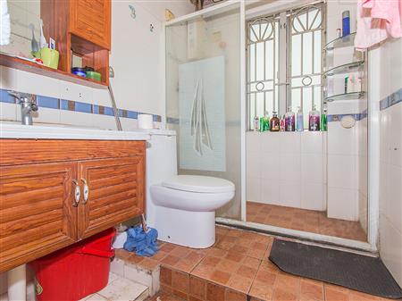 盈翠家园-卫生间