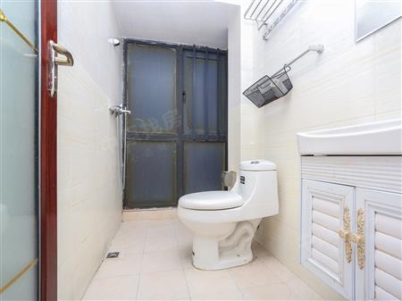 嘉葆润金座一期-卫生间