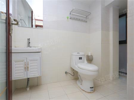 嘉葆润金座一期-卫生间