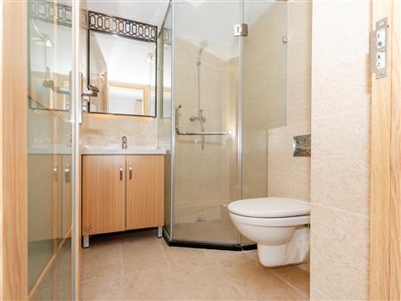 荣德国际-卫生间