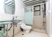 新港鸿花园-卫生间