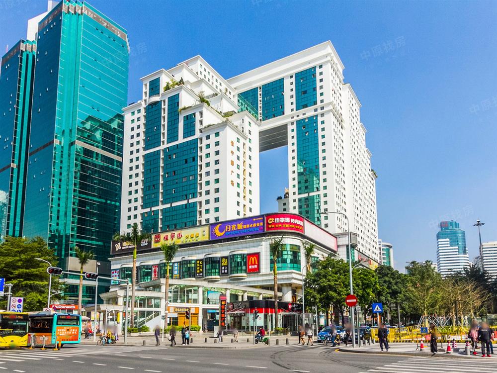 佳宁娜友谊广场