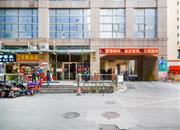 白金假日公寓-大门