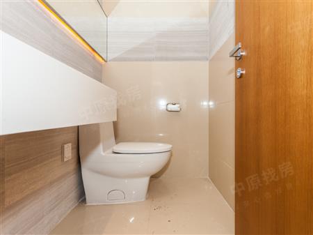 深业上城-卫生间