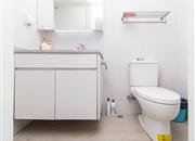 承翰半山海-卫生间