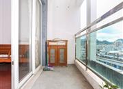 大芬油画苑-阳台