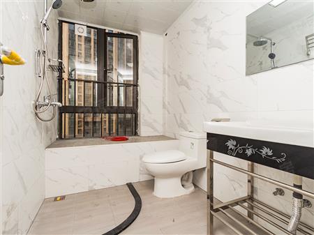 润科华府（一期）-卫生间