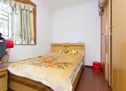 东方半岛花园-次卧