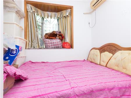 东方半岛花园-次卧