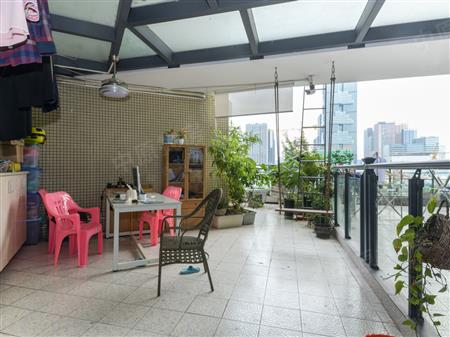 天悦湾花园-阳台