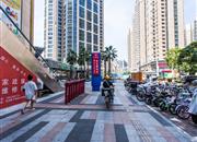 远洋新干线(晶钻广场)-环境绿化